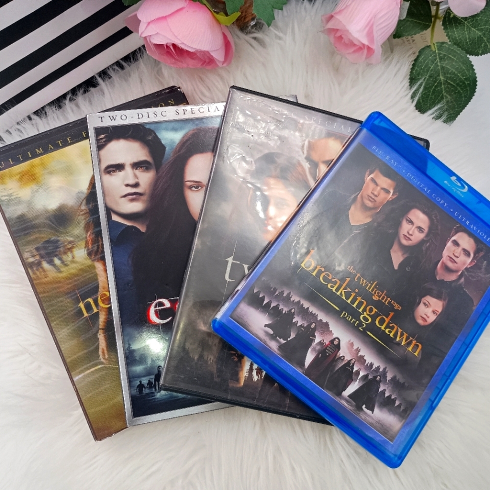 Twilight DVD and Blu-ray Movies Bundle